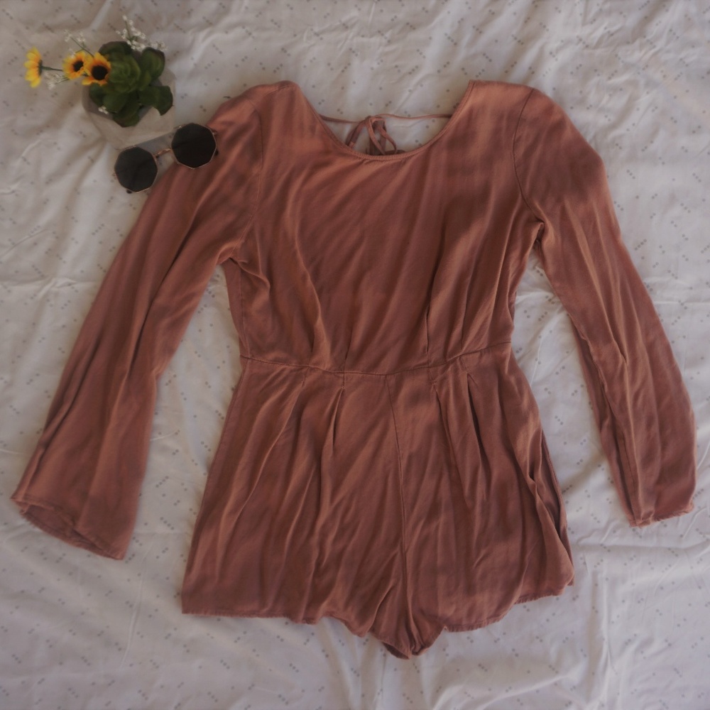 pink/blush flow like romper size medium forever 21